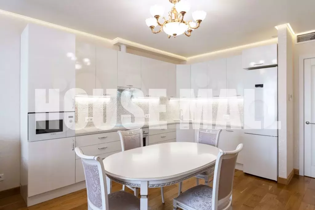 4-к. квартира, 150 м, 9/38 эт. - Фото 1