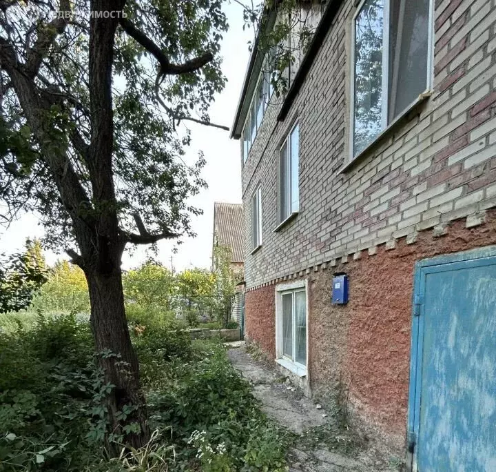 Дом в Каменск-Шахтинский, Профильная улица (157 м) - Фото 0