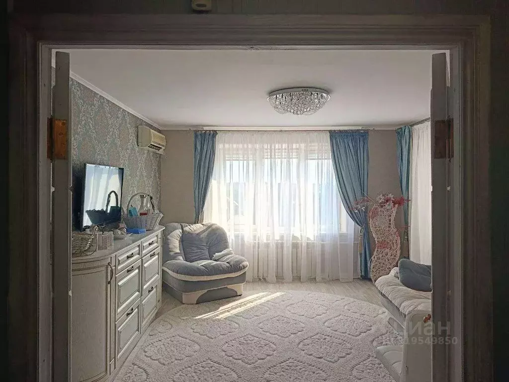 3-к кв. Белгородская область, Белгород ул. Плеханова, 10А (73.4 м) - Фото 0
