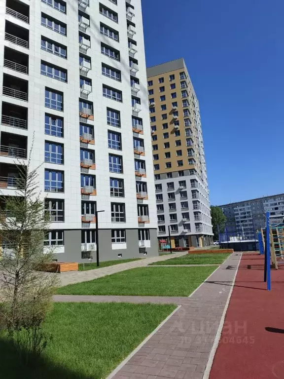 1-к кв. Омская область, Омск ул. 70 лет Октября, 3/5 (40.4 м) - Фото 1