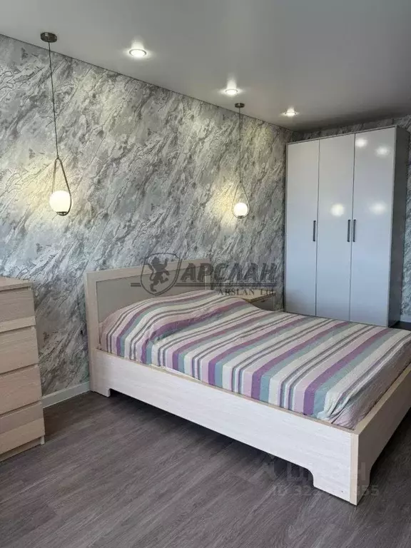 2-к кв. Татарстан, Казань ул. Салиха Батыева, 13 (68.0 м) - Фото 1