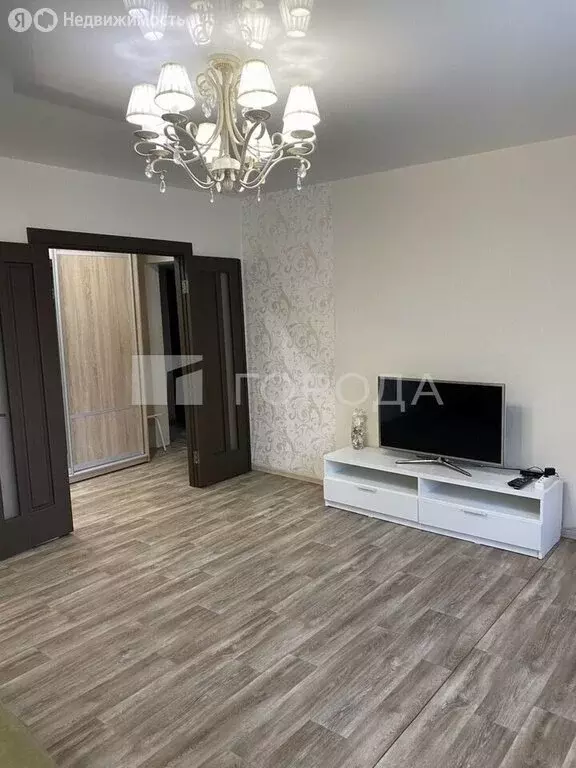3-комнатная квартира: Новосибирск, улица Плахотного, 74 (64 м) - Фото 1