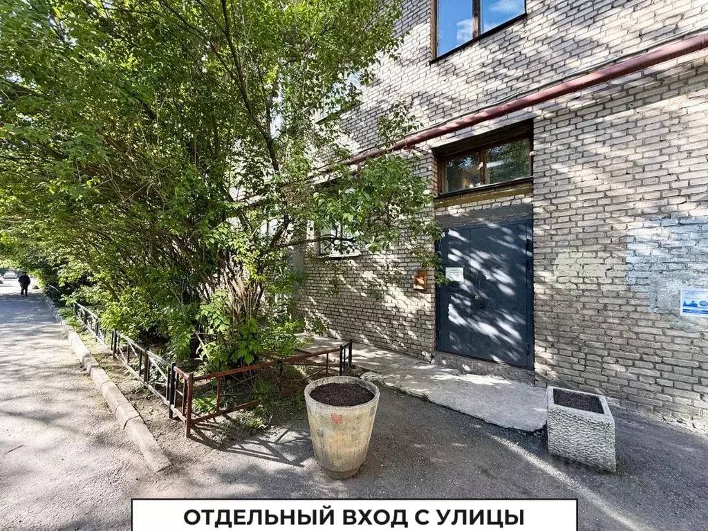 Помещение свободного назначения в Санкт-Петербург 2-й Муринский ... - Фото 1