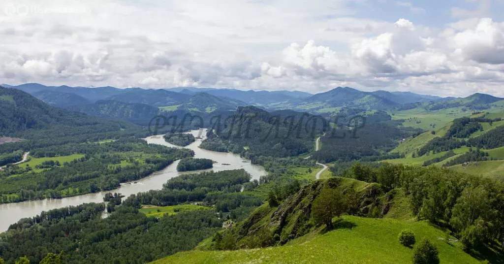 Дом в село Ая, переулок Победы (200 м) - Фото 1
