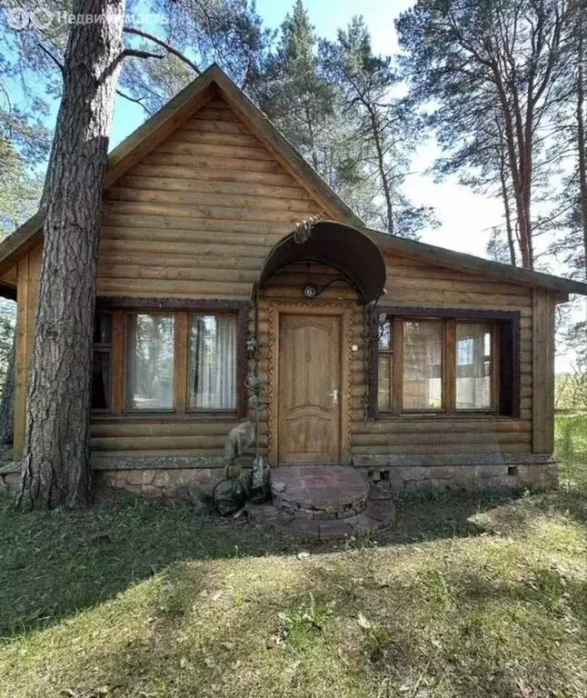 Дом в Новгородская область, Солецкий муниципальный округ, деревня ... - Фото 1