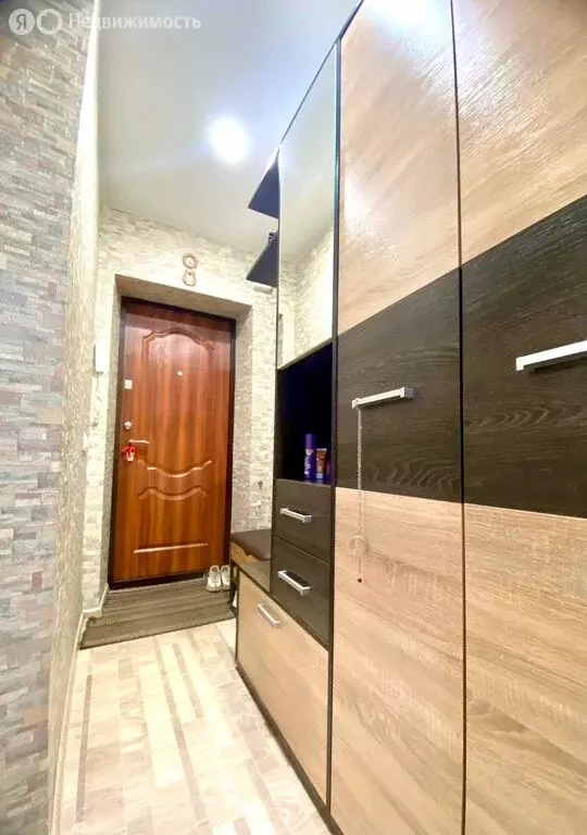 1-комнатная квартира: Киров, Октябрьский район, улица Свердлова, 24А ... - Фото 0