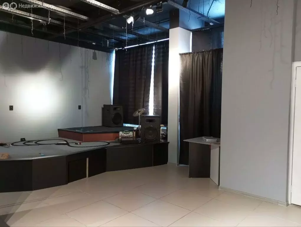 Офис (140 м) - Фото 1