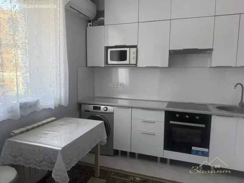 1-комнатная квартира: Казань, Низенькая улица, 7 (25 м) - Фото 2