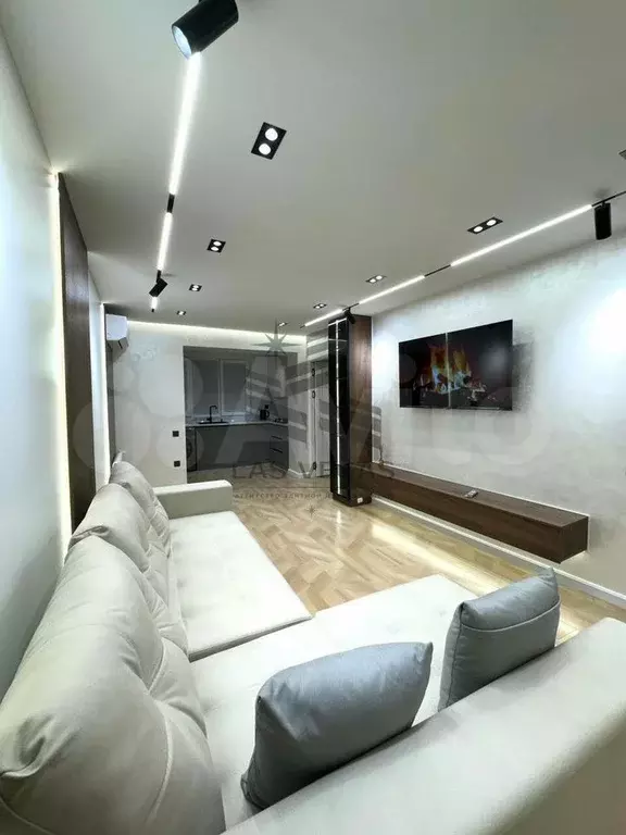 3-к. квартира, 90 м, 11/20 эт. - Фото 0