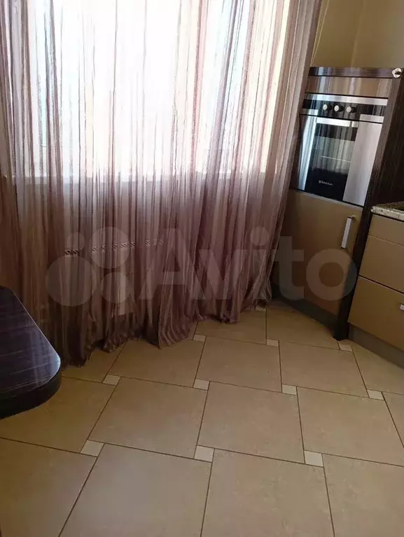 1-к. квартира, 40 м, 15/17 эт. - Фото 1