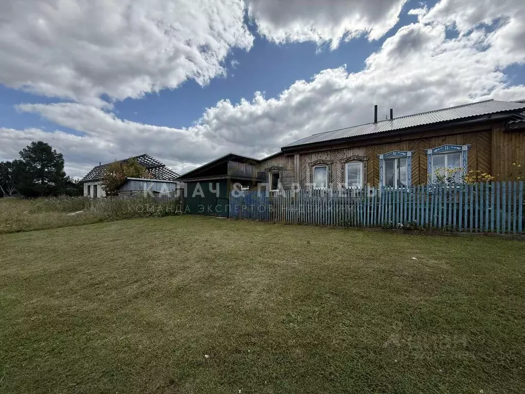 Дом в Свердловская область, Полевской муниципальный округ, с. ... - Фото 1