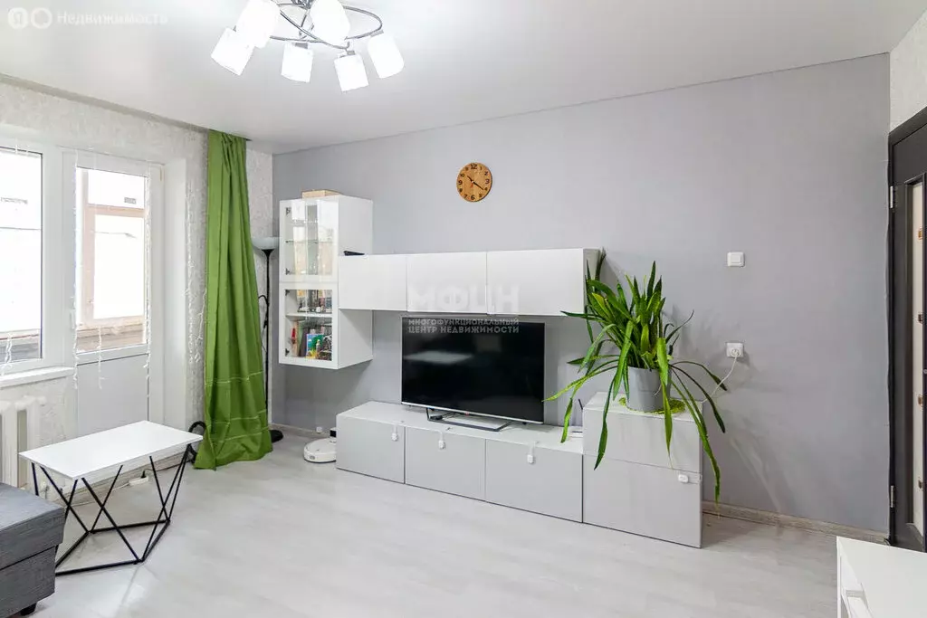 3-комнатная квартира: Петрозаводск, Нойбранденбургская улица, 3к2 (69 ... - Фото 2