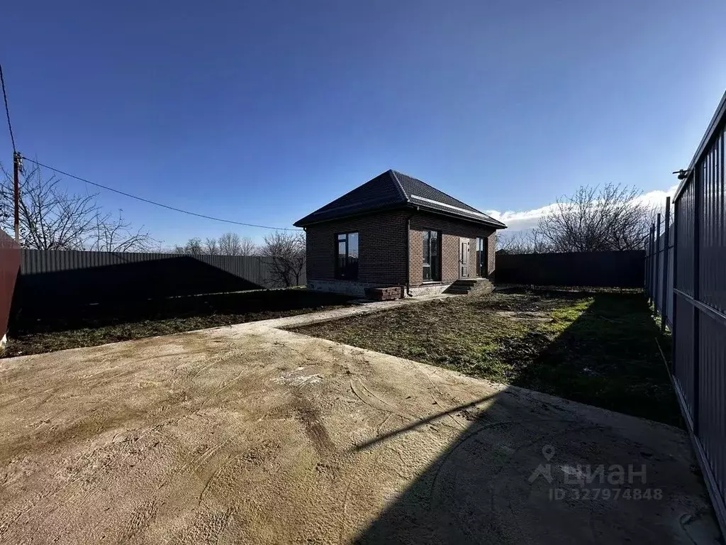 Дом в Краснодарский край, Динской район, Старомышастовская ст-ца ... - Фото 1