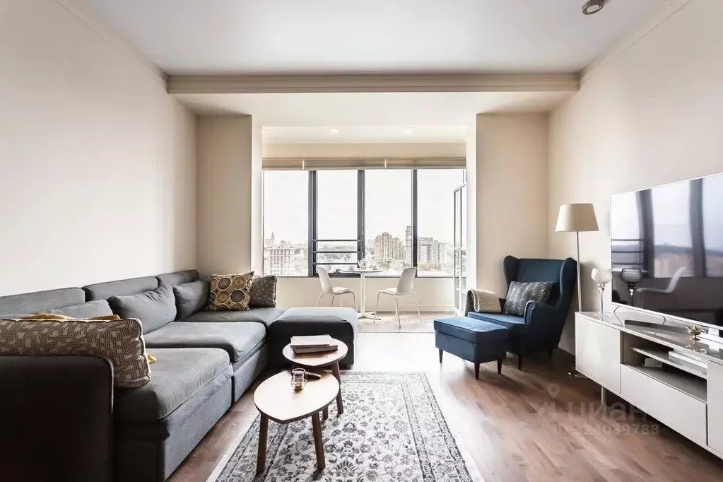 2-к кв. Москва Мосфильмовская ул., 74Б (70.0 м) - Фото 1