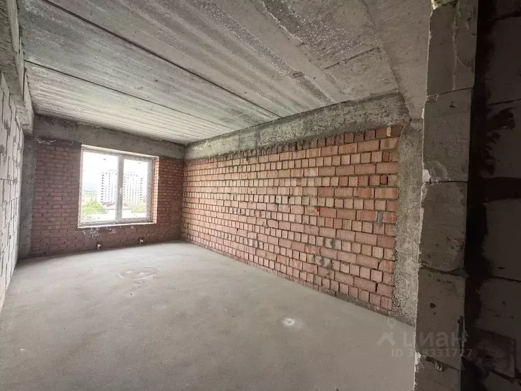 3-к кв. Карачаево-Черкесия, Черкесск пл. Кирова, 21А (94.2 м) - Фото 0