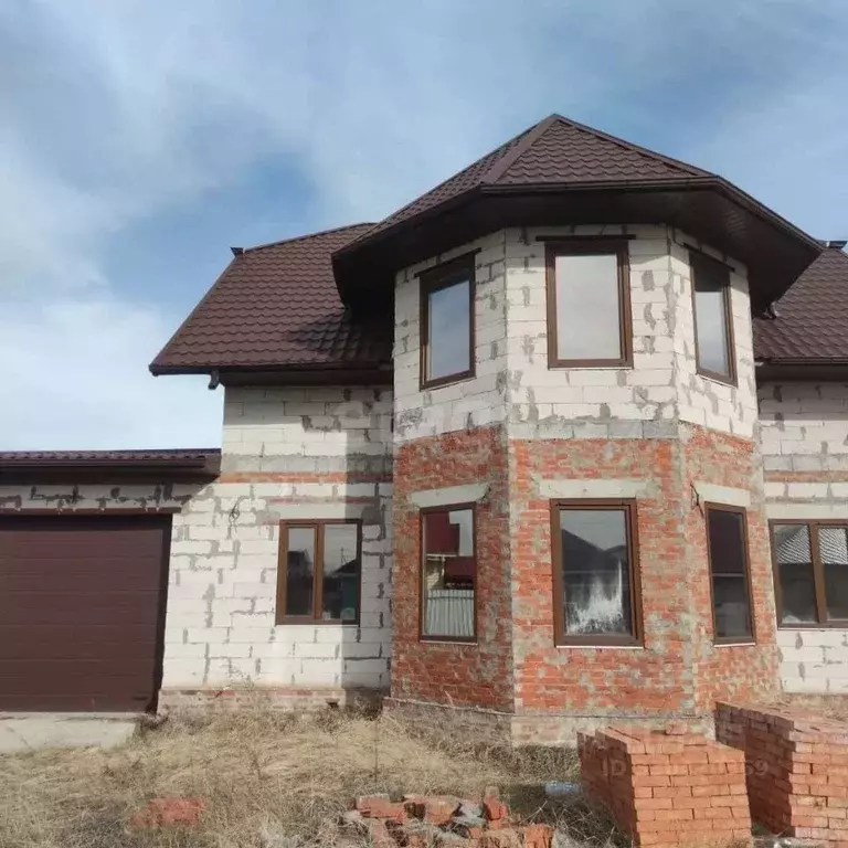 Дом в Белгородская область, Старый Оскол ул. Залесная, 48 (190 м) - Фото 1