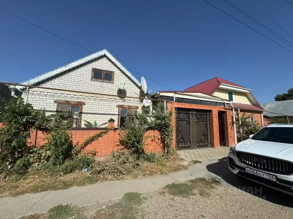 Дом в Ставропольский край, Георгиевский муниципальный округ, с. ... - Фото 1