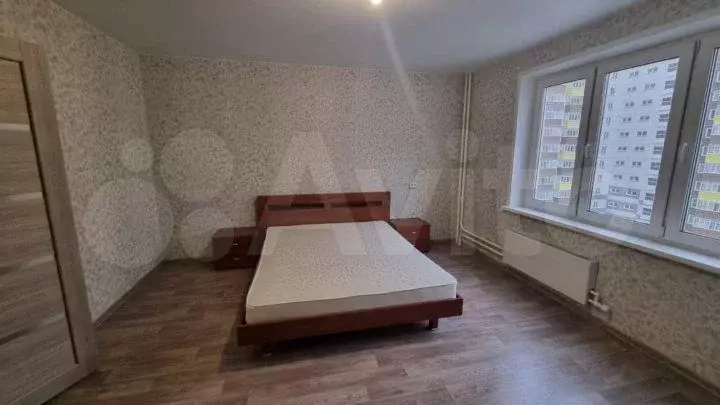 1-к. квартира, 42 м, 7/17 эт. - Фото 1