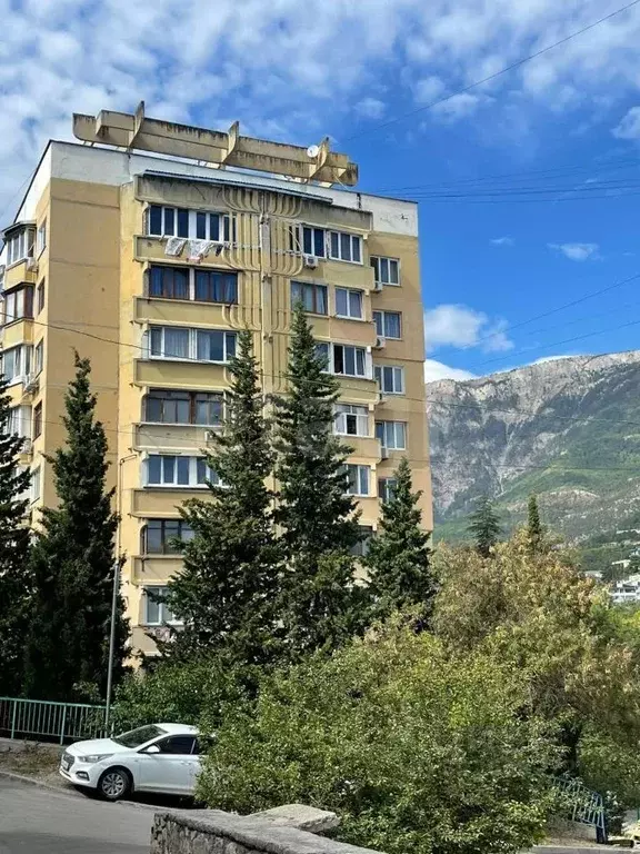 2-к кв. Крым, Ялта ул. Грибоедова, 21к2 (52.0 м) - Фото 1