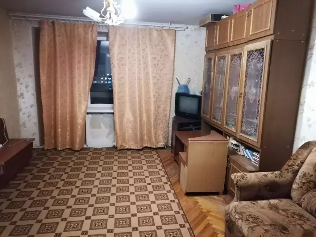 2-к кв. Ленинградская область, Луга просп. Володарского, 20к1 (50.0 м) - Фото 2