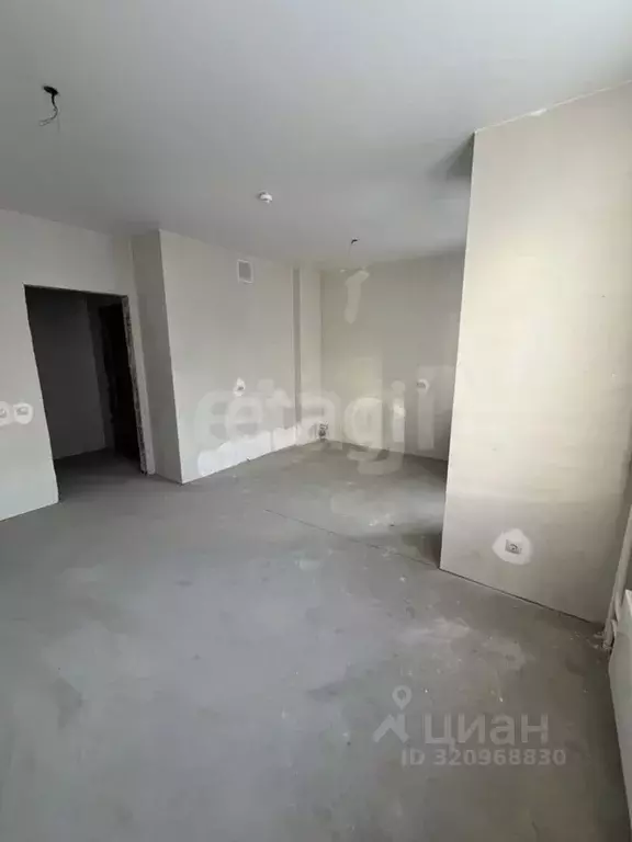 Студия Красноярский край, Красноярск ул. Апрельская, 5К (30.0 м) - Фото 1