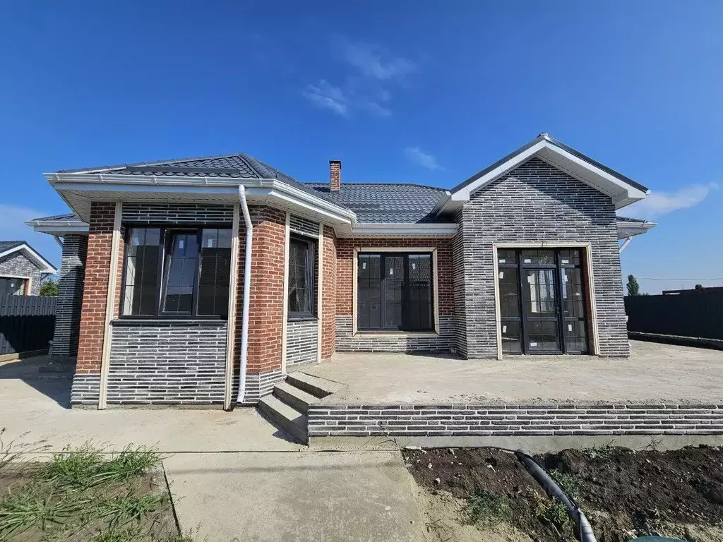 Дом в Краснодарский край, Динской район, Южно-Кубанское с/пос, пос. ... - Фото 2