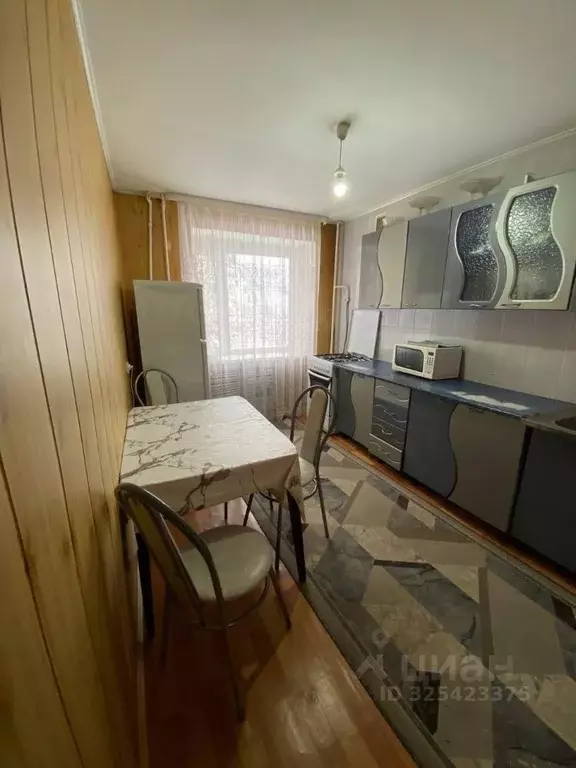 3-к кв. Оренбургская область, Соль-Илецк Уральская ул., 26А (63.5 м) - Фото 1