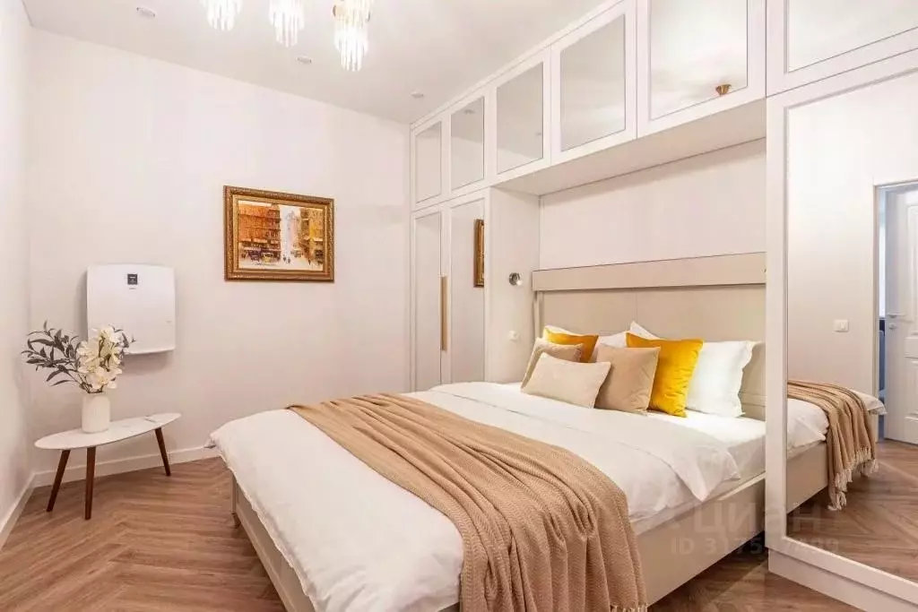 3-к кв. Татарстан, Казань Петербургская ул., 64 (78.0 м) - Фото 0