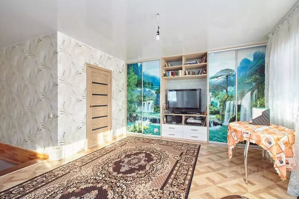 Дом в Тюменская область, Тюмень Парфеново мкр, ул. Лобкова (139 м) - Фото 1