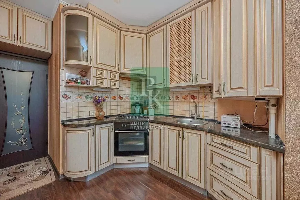 2-к кв. Севастополь ул. Колобова, 22/3 (54.0 м) - Фото 0