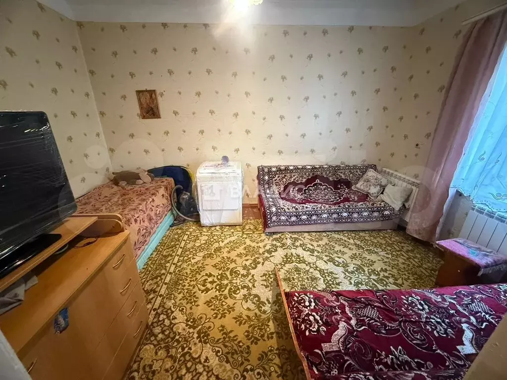 4-к. квартира, 77 м, 1/1 эт. - Фото 1