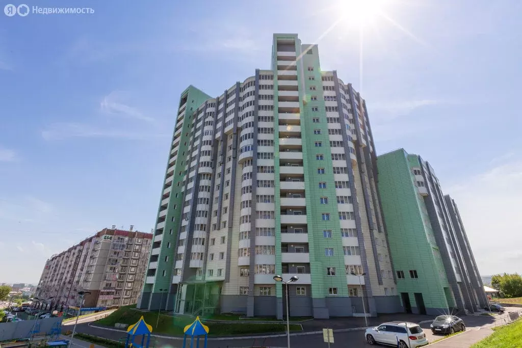 3-комнатная квартира: Красноярск, улица Копылова, 19 (134 м) - Фото 0
