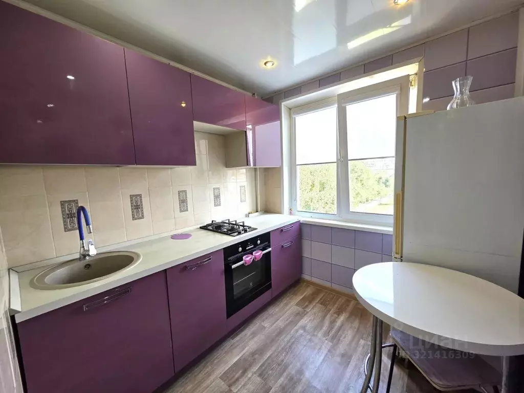 3-к кв. Оренбургская область, Орск Новый город мкр, ул. Комарова, 40 ... - Фото 1