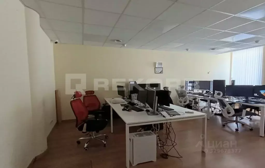 Офис в Санкт-Петербург просп. Малый Васильевского острова, 22 (68 м) - Фото 2
