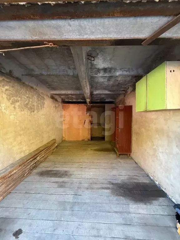 Гараж в Тюменская область, Тюмень Октябрьская ул., 37 (16 м) - Фото 1