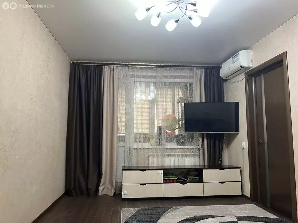 3-комнатная квартира: Саратов, проспект Строителей, 2 (52.6 м) - Фото 0