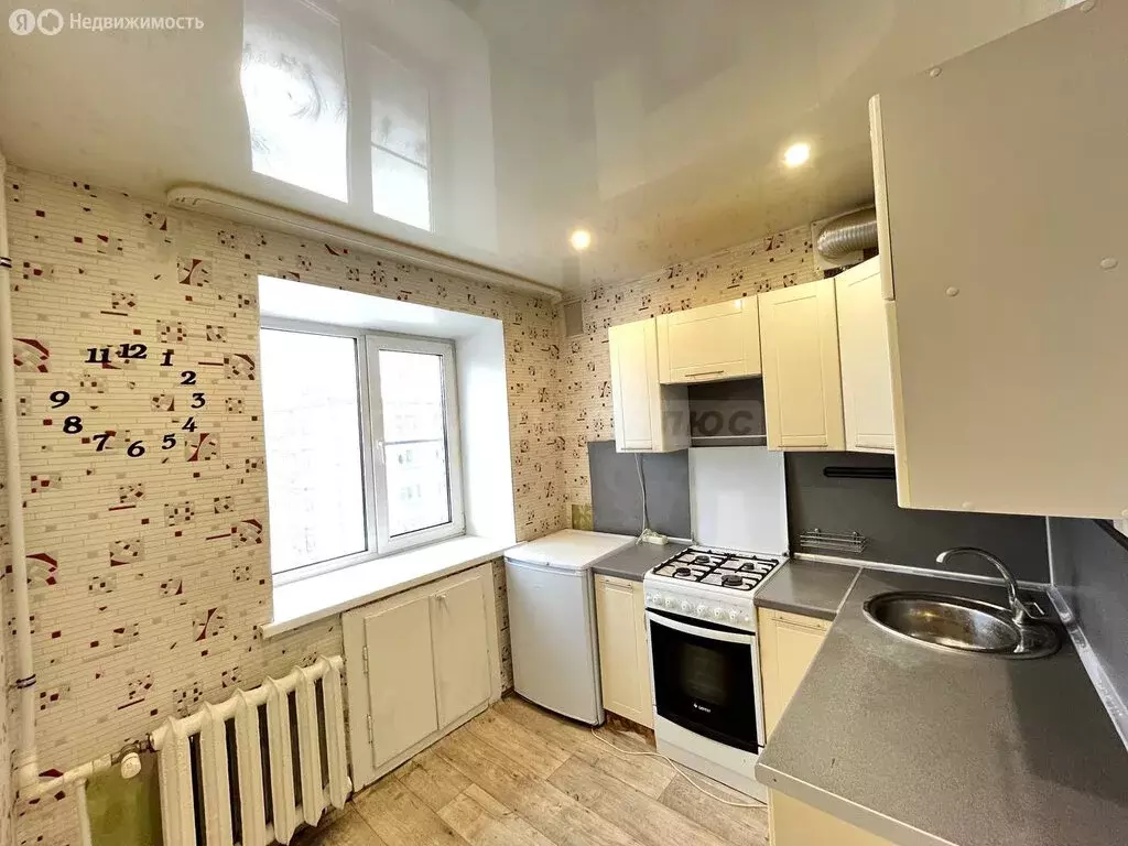 2-комнатная квартира: Череповец, улица Бардина, 3 (42.5 м) - Фото 2