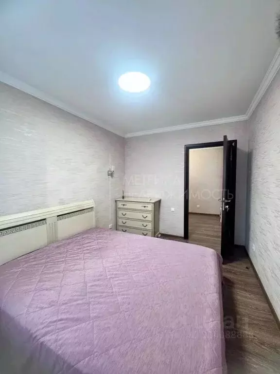 3-к кв. Тюменская область, Тюмень ул. Максима Горького, 10 (74.0 м) - Фото 1
