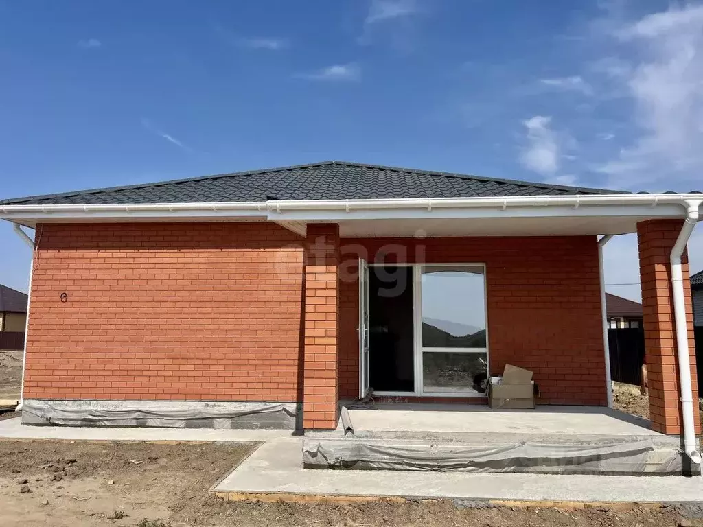 Дом в Астраханская область, Приволжский район, с. Началово, Западный ... - Фото 2