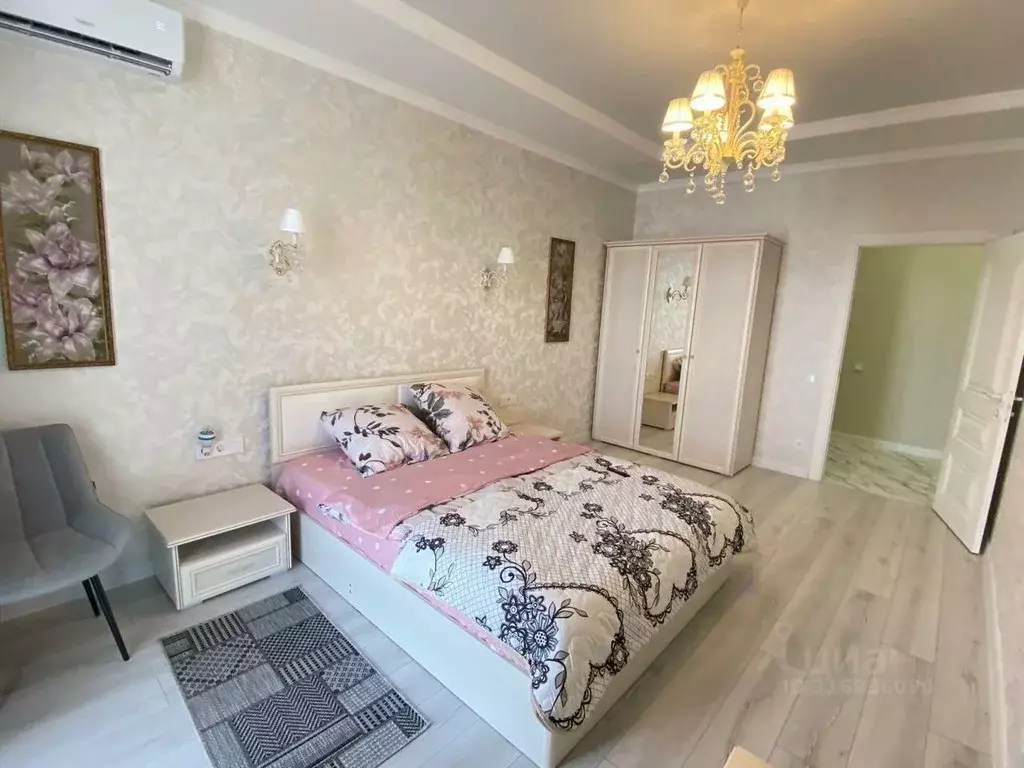 2-к кв. Краснодарский край, Геленджик ул. Мира, 44лит6 (77.0 м) - Фото 0