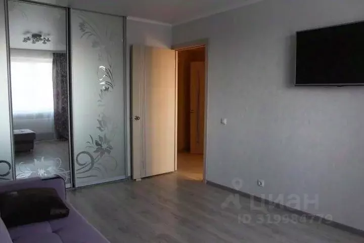 1-к кв. Оренбургская область, Абдулино ул. Комарова, 2А (38.0 м) - Фото 0