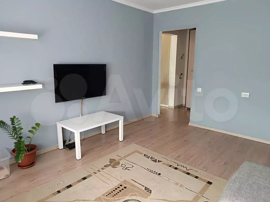 3-к. квартира, 65 м, 7/8 эт. - Фото 1