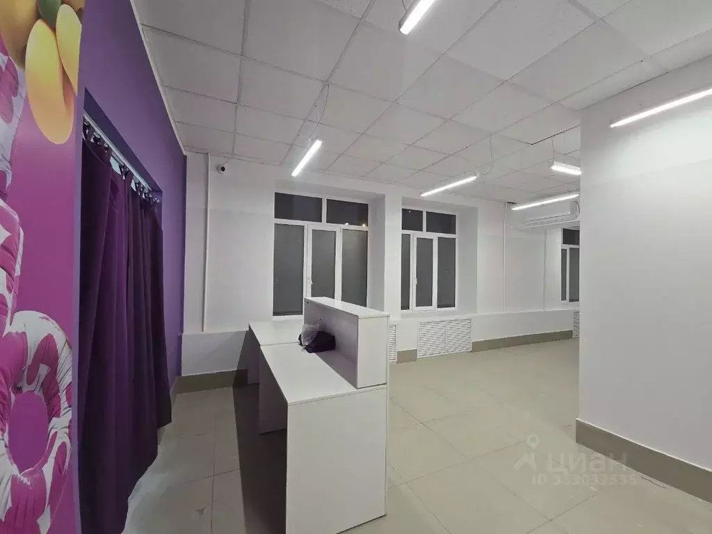 Помещение свободного назначения в Тюменская область, Тюмень ул. ... - Фото 2