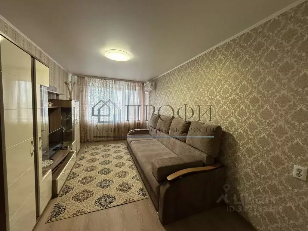 2-к кв. Белгородская область, Новый Оскол ул. Кирова, 3 (46.1 м) - Фото 1