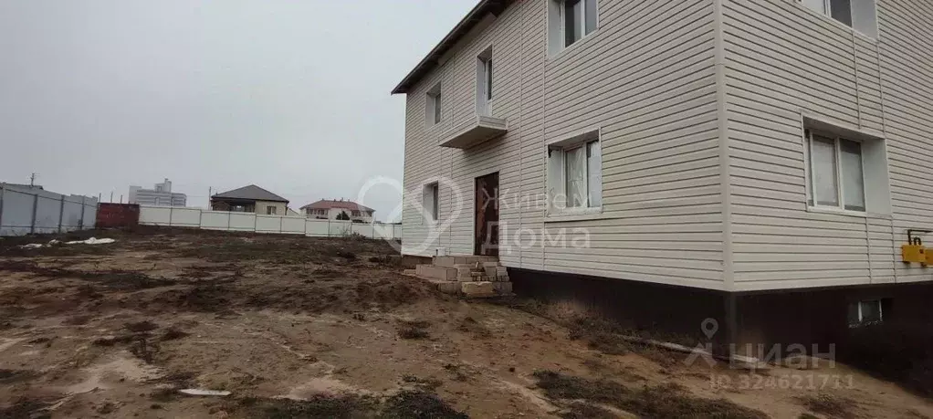 Дом в Волгоградская область, Волгоград Александрийская ул. (372 м) - Фото 2