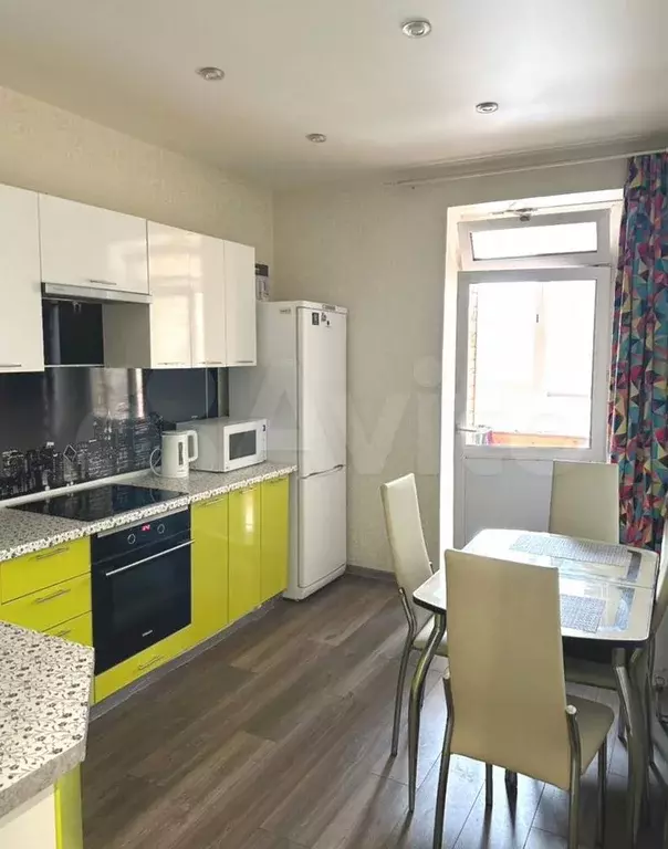 1-к. квартира, 40 м, 2/9 эт. - Фото 0