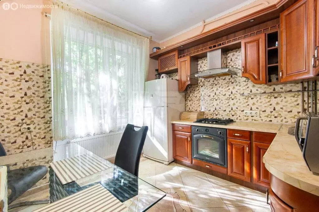 3-комнатная квартира: Калининград, Кронштадтская улица, 2 (73.1 м) - Фото 1