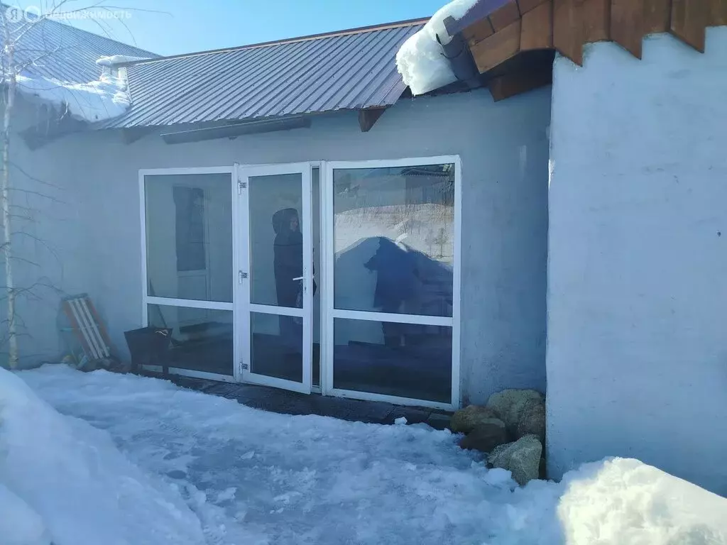 Дом в Белокуриха, улица Академика Мясникова (100 м) - Фото 2