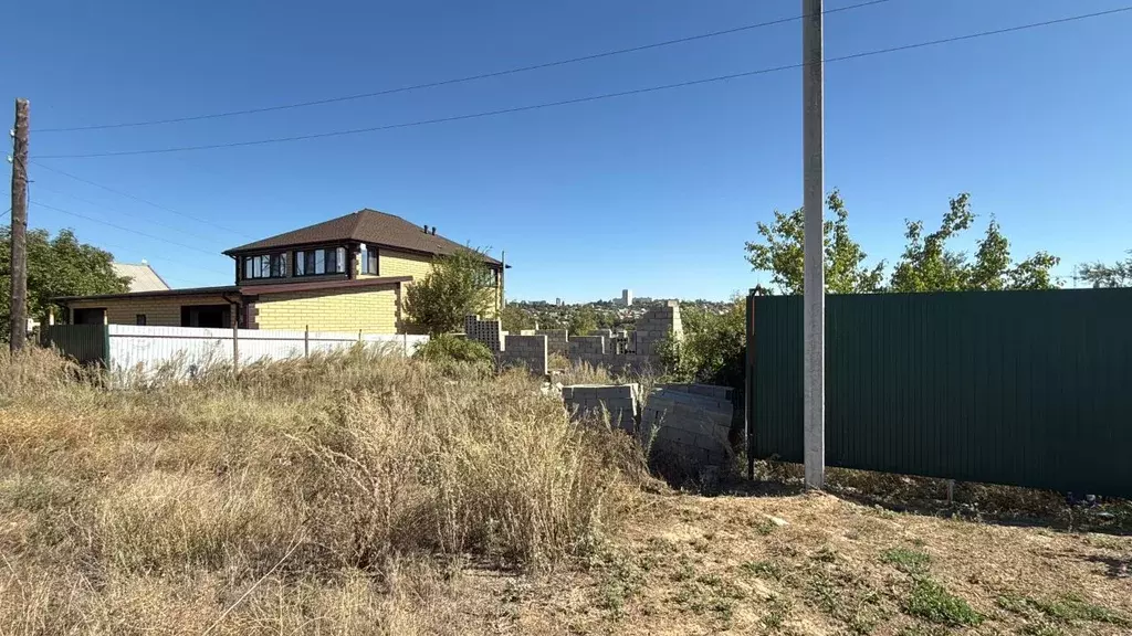 Участок в Волгоградская область, Волгоград ул. Афанасия Ермакова, ... - Фото 1