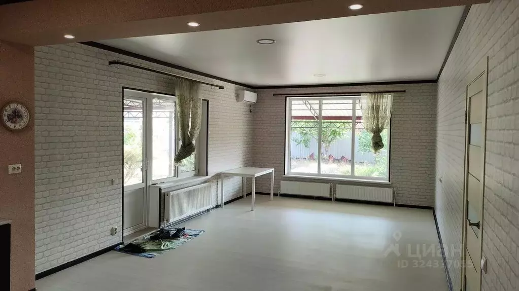 Дом в Ростовская область, Неклиновский район, с. Николаевка, Парус ... - Фото 1